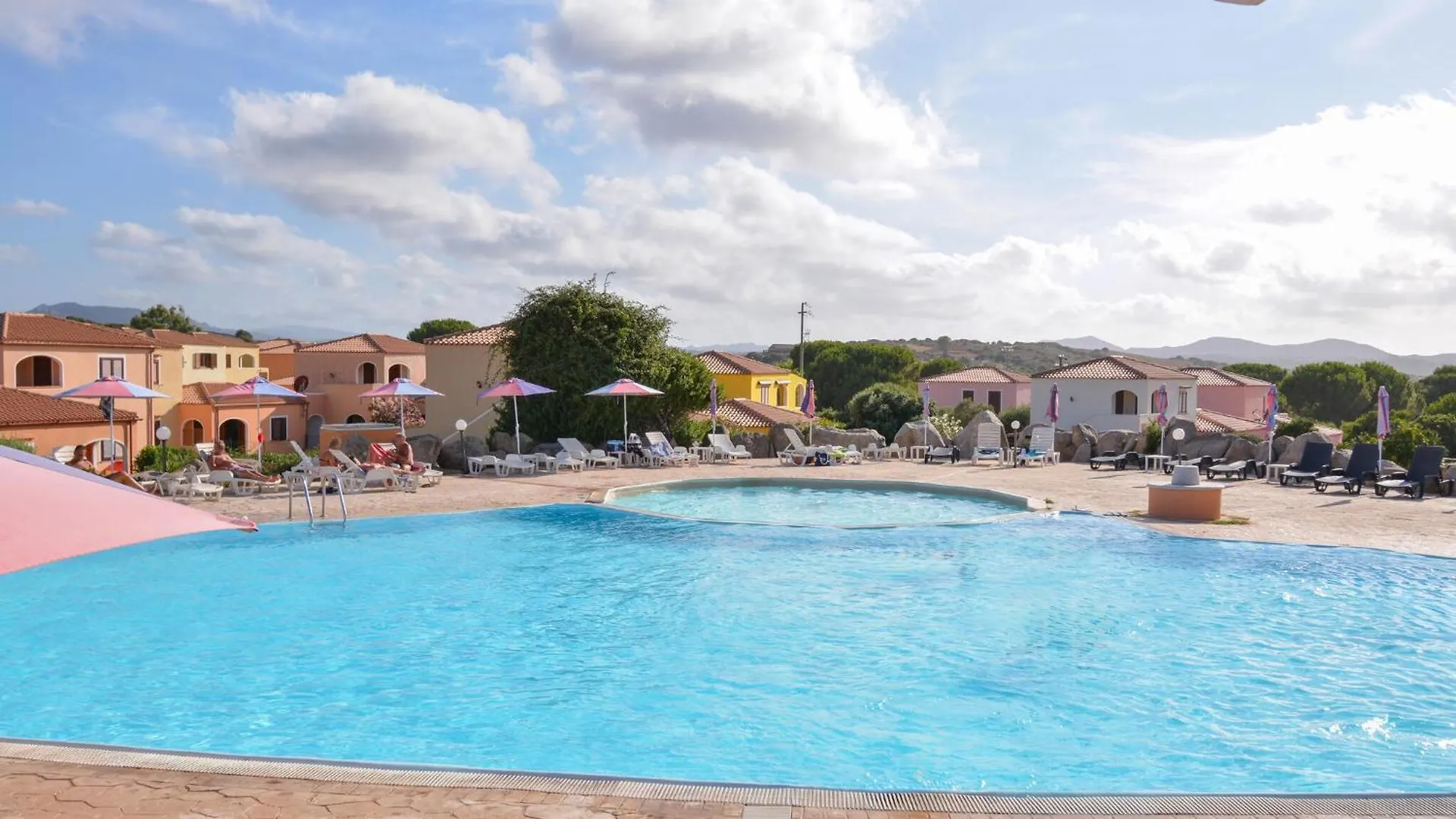 Beautiful Apartment In Vignola Mare With Wifi location